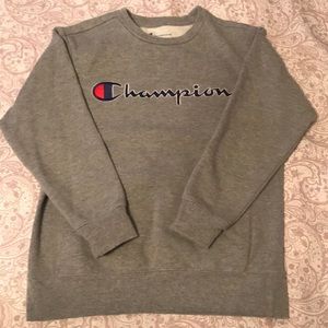 Champion pull over sweater